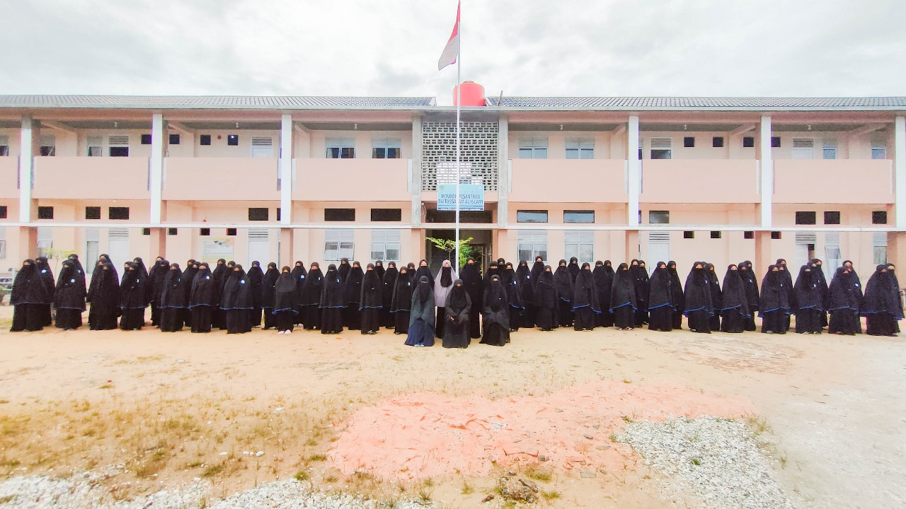 pondok pesantren putri di pekanbaru riau